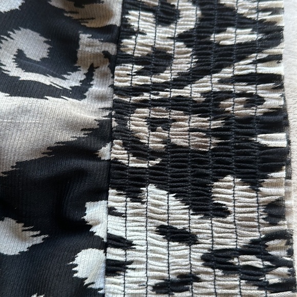 INC International Blouse Large - Picture 15 of 15